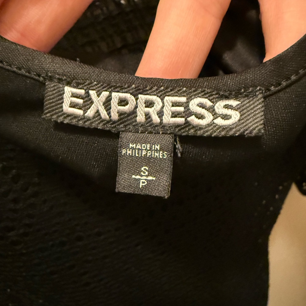 Express Dress - Picture 6 of 6